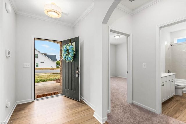 6231 Finch Meadow Court, Clemmons, NC 27012