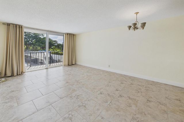 1800 N ANDREWS Avenue N 2A, Fort Lauderdale, FL 33311