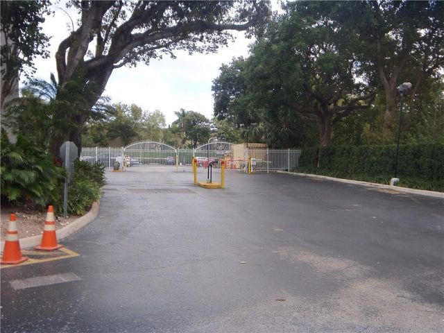 1800 N ANDREWS Avenue N 2A, Fort Lauderdale, FL 33311