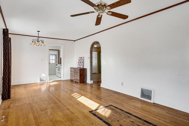 2212 16th STREET S, La Crosse, WI 54601