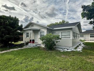 1426 E HOLLAND AVENUE, Tampa, FL 33612