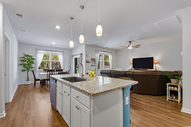 538 Royal Arch Dr., Conway, SC 29526