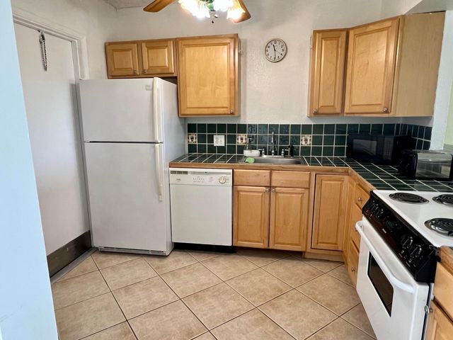 3000 N PALM AIRE Drive 603, Pompano Beach, FL 33069
