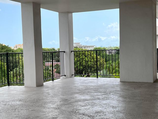 3000 N PALM AIRE Drive 603, Pompano Beach, FL 33069