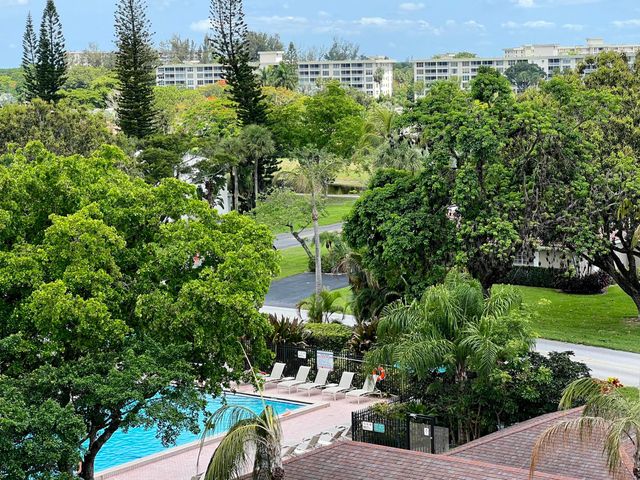 3000 N PALM AIRE Drive 603, Pompano Beach, FL 33069