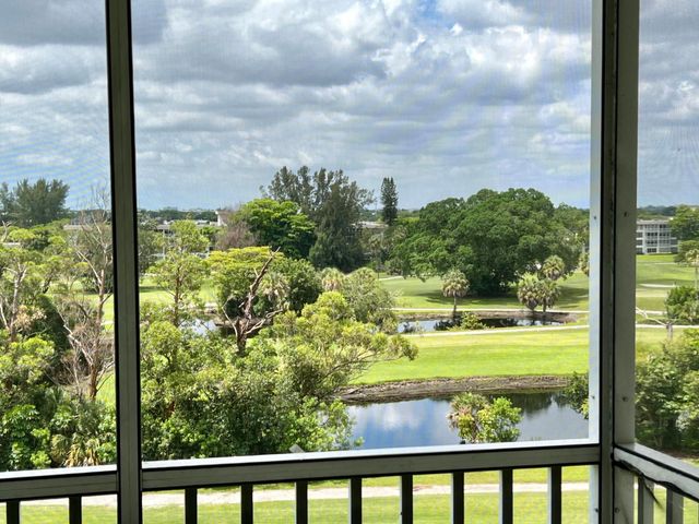 3000 N PALM AIRE Drive 603, Pompano Beach, FL 33069