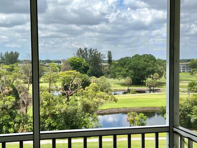 3000 N PALM AIRE Drive 603, Pompano Beach, FL 33069