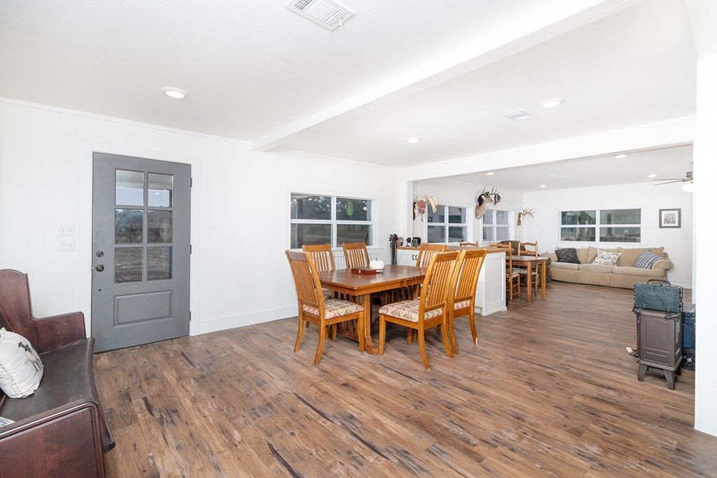 Image 10 of property listing at 8536 W FM 1222, Mason, TX 76856