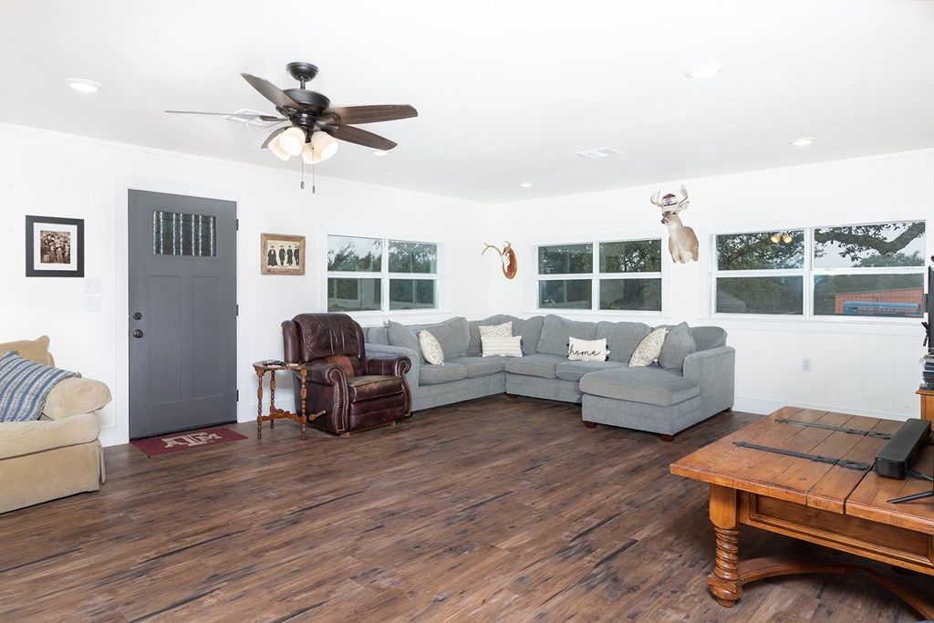 Image 14 of property listing at 8536 W FM 1222, Mason, TX 76856