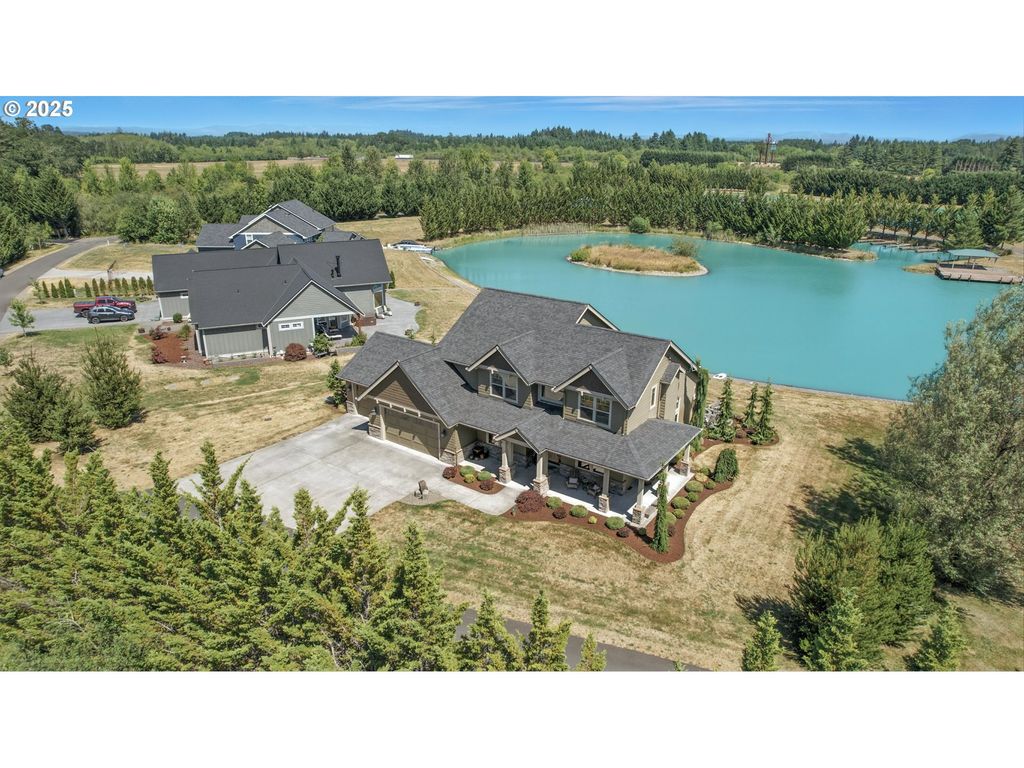 113 SHORTLINE Dr, Winlock, WA 98596