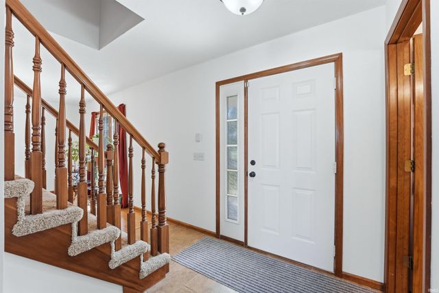 12706 Crystal Creek Parkway, Fort Wayne, IN 46845