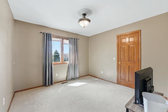 12706 Crystal Creek Parkway, Fort Wayne, IN 46845