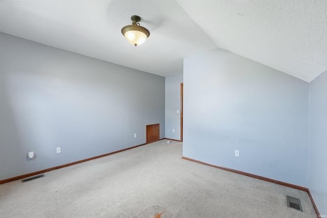 12706 Crystal Creek Parkway, Fort Wayne, IN 46845