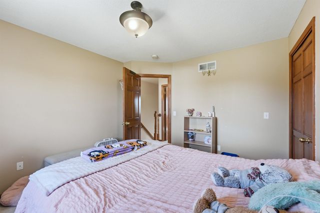 12706 Crystal Creek Parkway, Fort Wayne, IN 46845