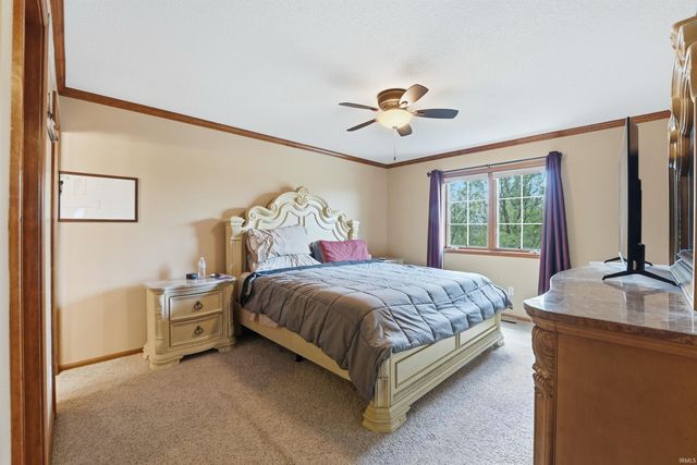 12706 Crystal Creek Parkway, Fort Wayne, IN 46845