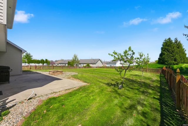 12706 Crystal Creek Parkway, Fort Wayne, IN 46845