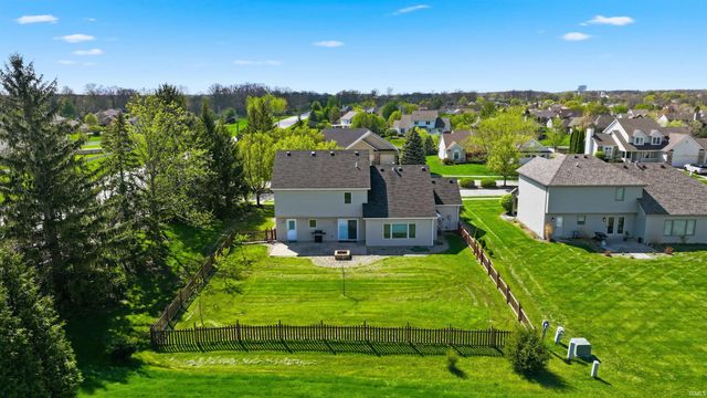 12706 Crystal Creek Parkway, Fort Wayne, IN 46845