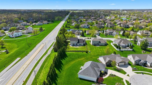 12706 Crystal Creek Parkway, Fort Wayne, IN 46845