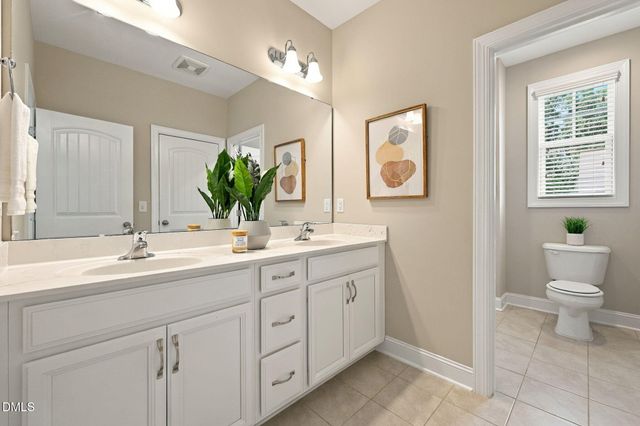 419 Hopwood Way, Apex, NC 27523