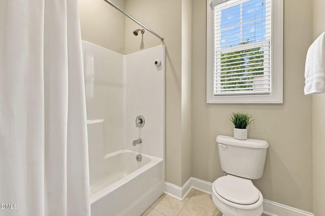 419 Hopwood Way, Apex, NC 27523