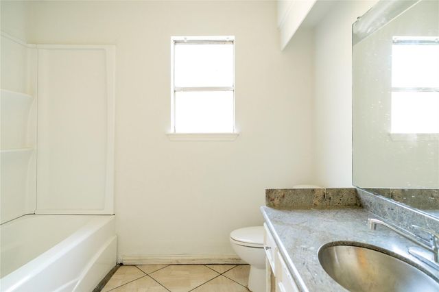 12356 Newbrook Drive, Houston, TX 77072