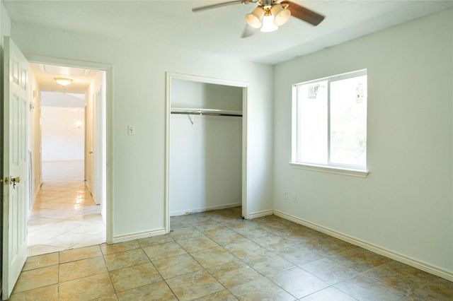 12356 Newbrook Drive, Houston, TX 77072