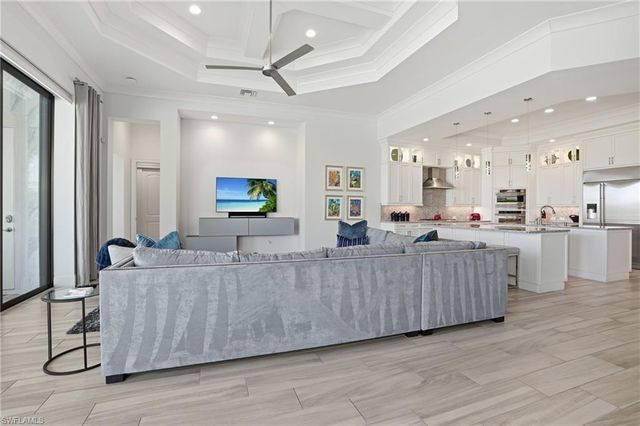 4150 Cortland WAY, Naples, FL 34119