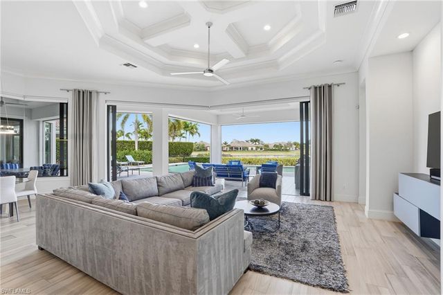 4150 Cortland WAY, Naples, FL 34119