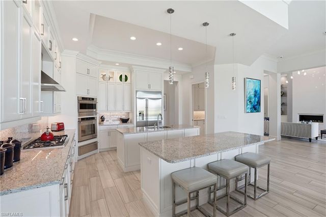 4150 Cortland WAY, Naples, FL 34119