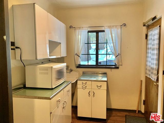 28832 Sycamore Drive, Skyforest, CA 92385