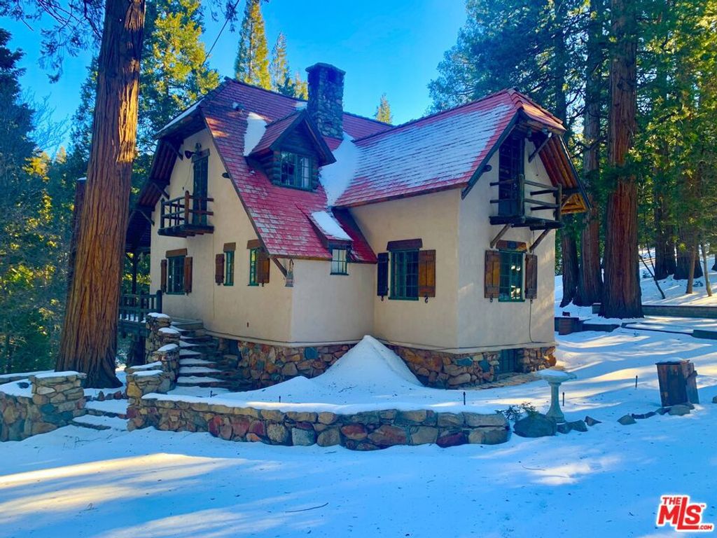 28832 Sycamore Drive, Skyforest, CA 92385
