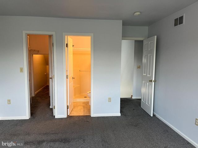 2635 MIDDLE WAY, Easton, PA 18040