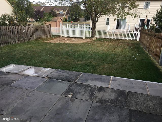 2635 MIDDLE WAY, Easton, PA 18040
