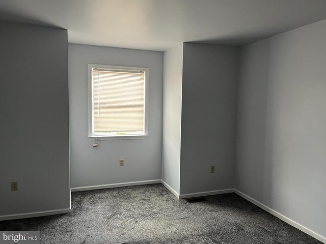2635 MIDDLE WAY, Easton, PA 18040