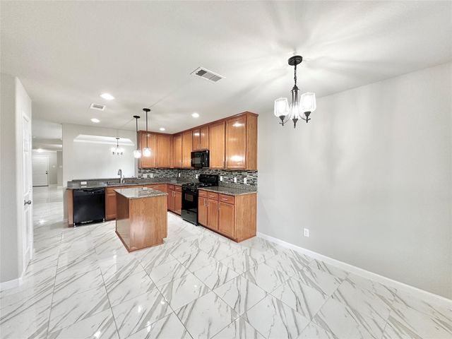 8018 Clover Leaf Drive, Rosenberg, TX 77469
