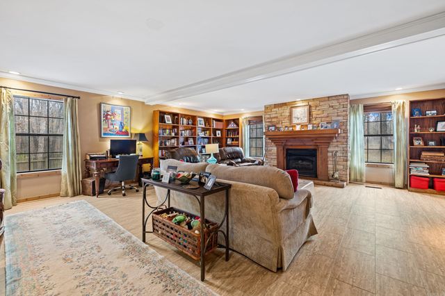 220 N Windwood Heights, Cabot, AR 72023