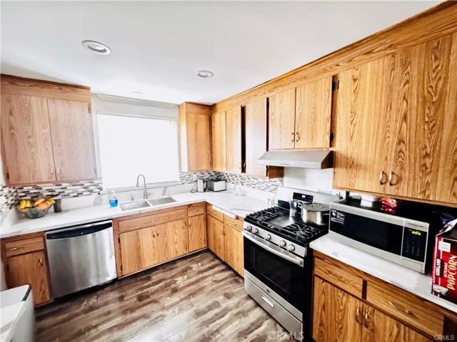 10152 Stanwin, Arleta, CA 91331