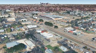 1727 Presidio Avenue, Dallas, TX 75216