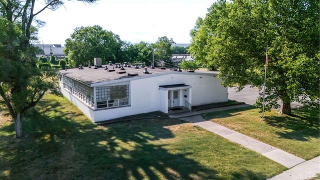 22021 MEMPHIS Avenue, Warren, MI 48091