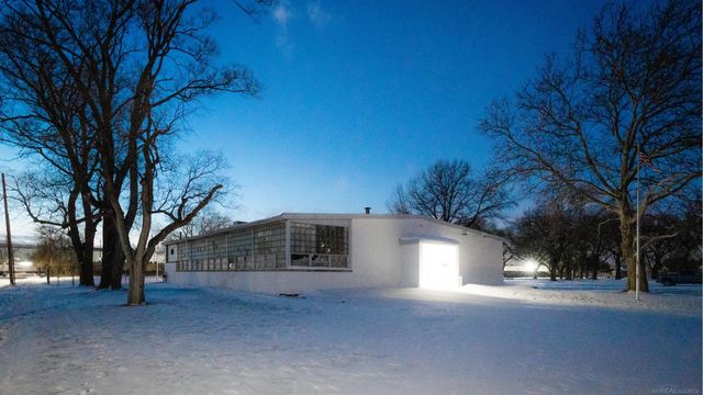 22021 MEMPHIS Avenue, Warren, MI 48091