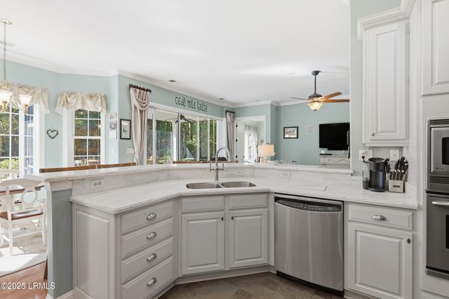 69 Glencairn Avenue, Bluffton, SC 29910