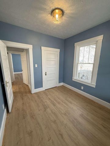 230 Murray Street, Frankfort, KY 40601