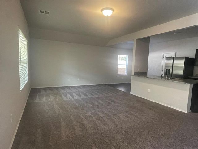 831 Highgarden Circle, Noble, OK 73068