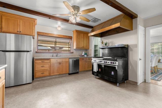 21873 Hermosa Avenue, Cupertino, CA 95014