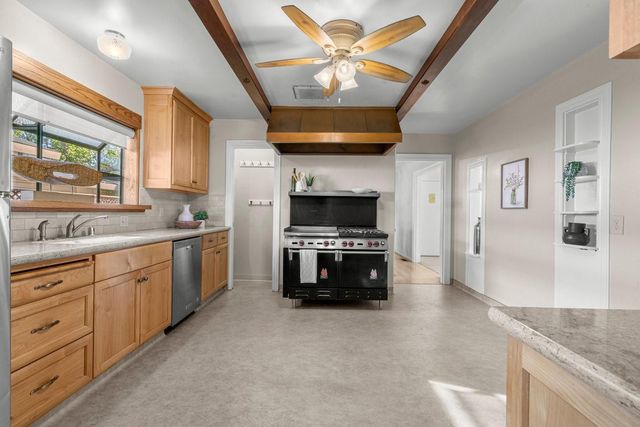 21873 Hermosa Avenue, Cupertino, CA 95014