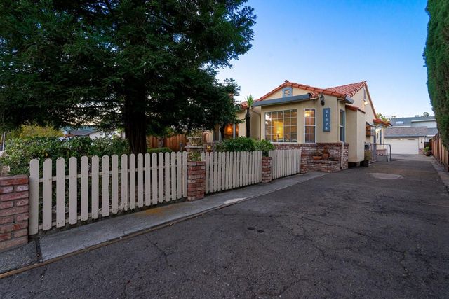 21873 Hermosa Avenue, Cupertino, CA 95014