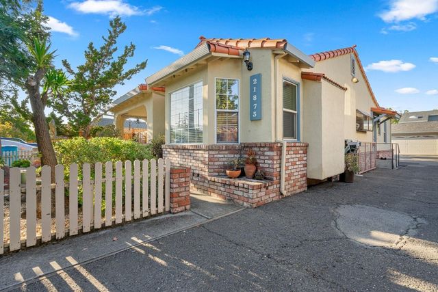 21873 Hermosa Avenue, Cupertino, CA 95014