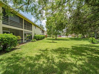 400 18th Street F7, Vero Beach, FL 32960