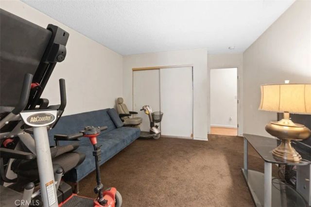 14182 Gayhead Rd, Apple Valley, CA 92307