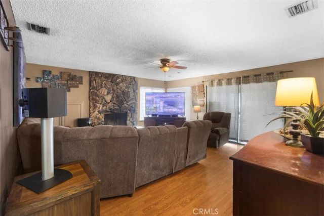 14182 Gayhead Rd, Apple Valley, CA 92307